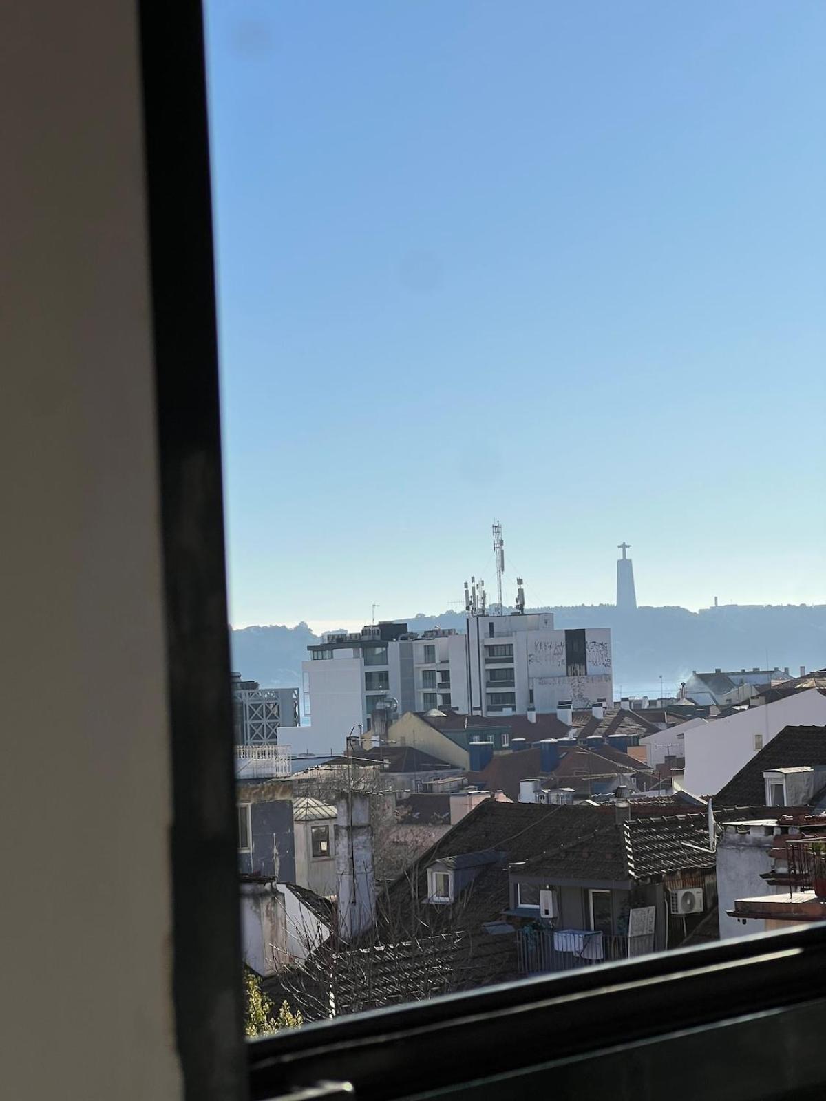 Apartment Cozy Near Bairro Alto Lissabon